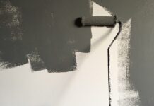 Sådan maler du vægge og lofter – en nem guide til det bedste resultat maling